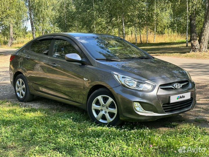Hyundai Solaris 1.6 AT, 2012, 171 200 км