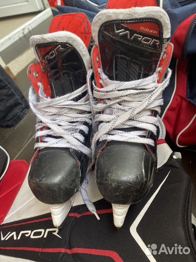 Хоккейные коньки бауэр