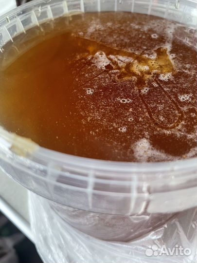 Мед цветочный. Свежий. Очень вкусный