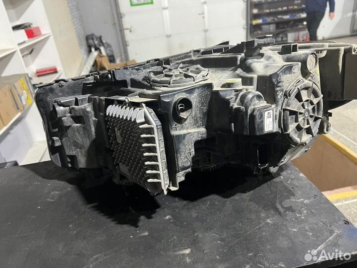 Фары на BMW G30 оригинал