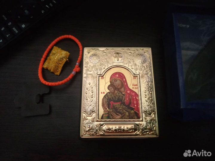 Икона Богородица Милостивая Киккская