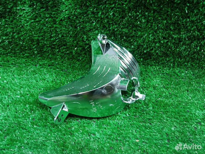 Отражатель фары Granta FL (18) R б/у