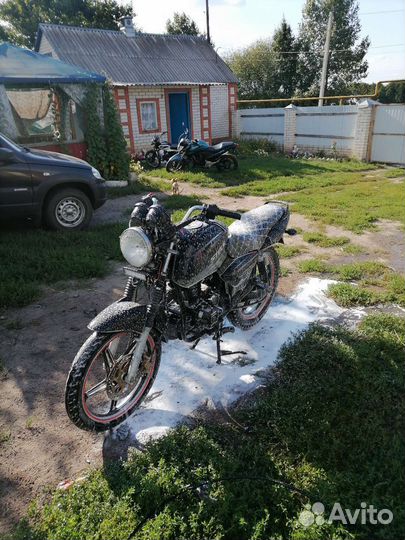 Продам мотоцикл stels delta 200