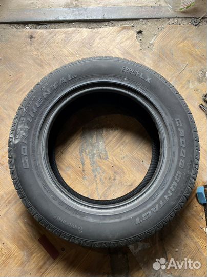 Continental CrossContact LX25 215/65 R16