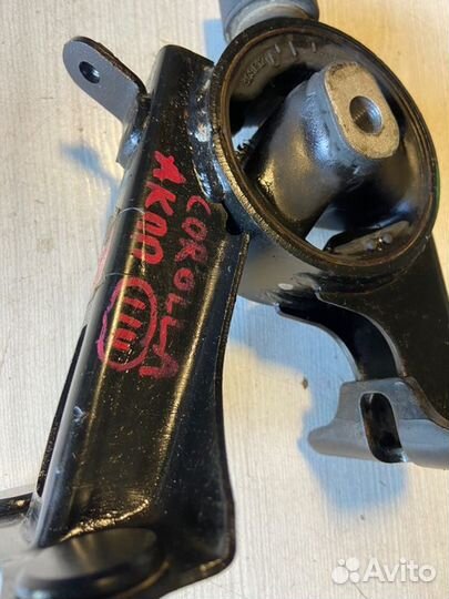 Подушка двигателя задняя Toyota Corolla 180 1ZR-FE