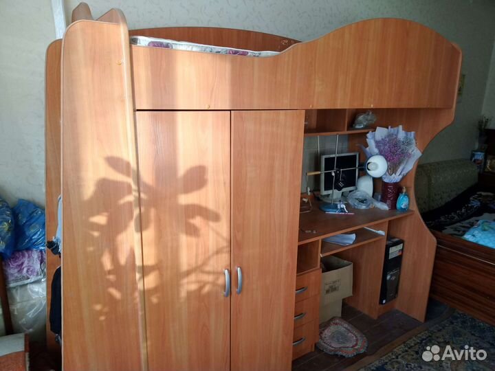 Детский уголок. бу