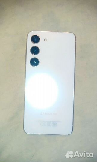 Samsung Galaxy S23, 8/128 ГБ
