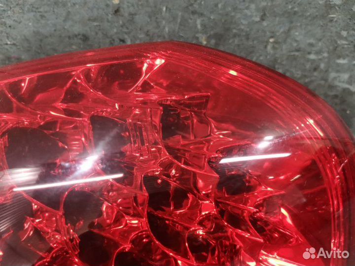 Фонарь левый Infiniti Ex J50