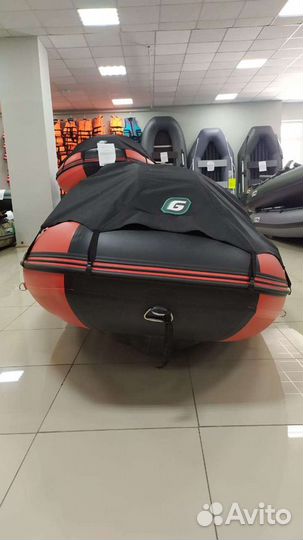 Лодка пвх Gladiator E 330 нднд