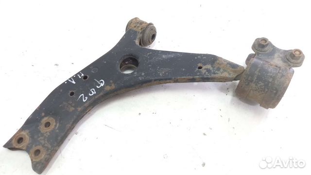 Рычаг передний левый Ford Focus 2