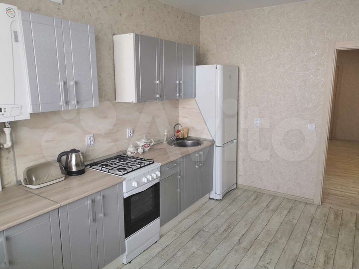 2-к. квартира, 64,5 м², 9/9 эт.