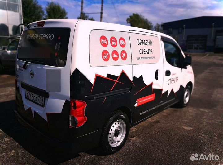 JCB 3cx-4cx стекло дверное левое