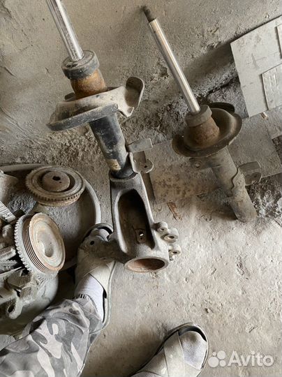 Стойка передняя форд фокус 3