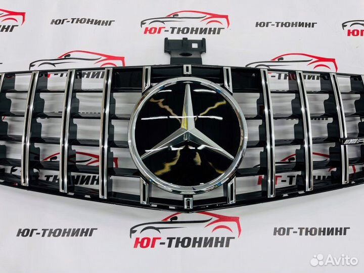 Решетка AMG GT Mercedes С W204 с дистроником