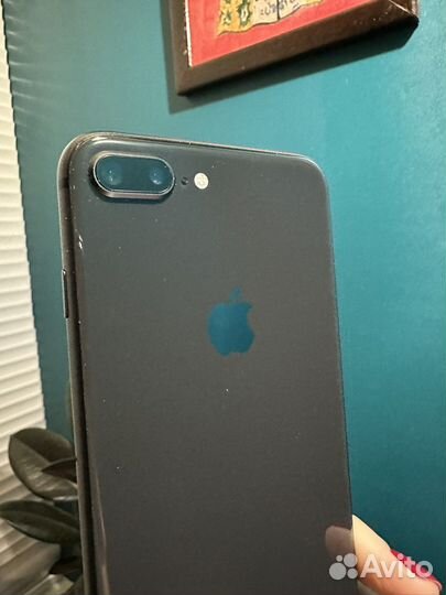 Телефон iPhone 8 plus 256 gb