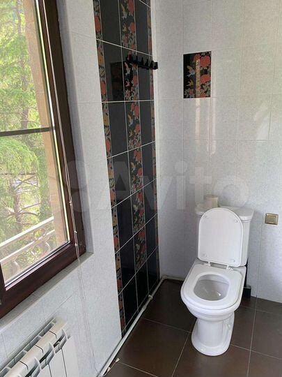 Коттедж 300 м² на участке 13 сот.