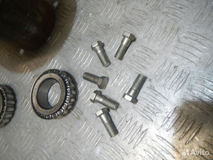 Б/У Б/У Ступица передняя, газ-3302 Новая