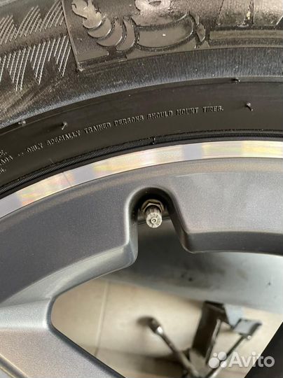 Комплект колес mersedes AMG лето 275/50 R20