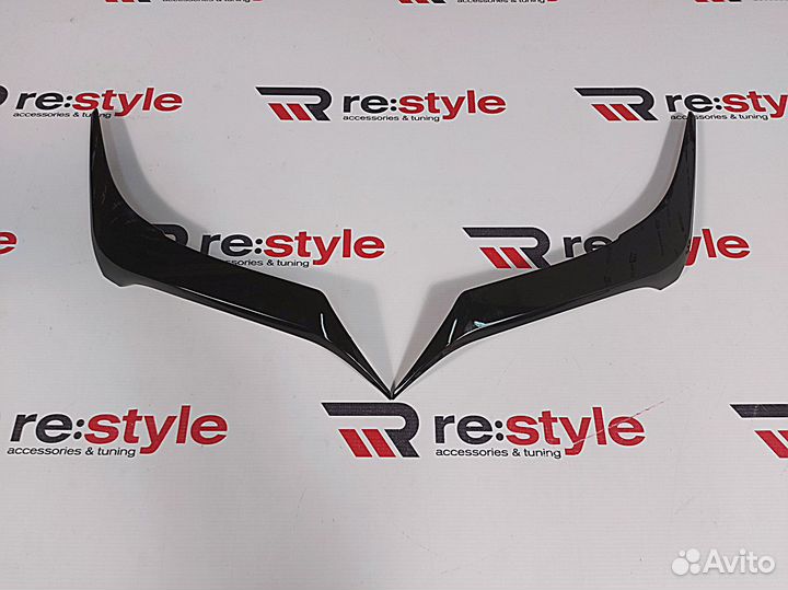 Ресницы Lexus LX570 12-15г Черные