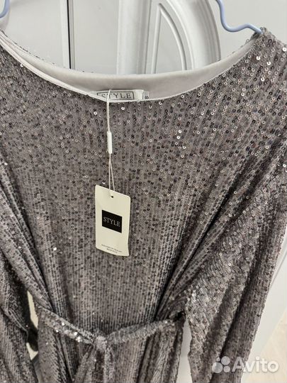 Платье новое