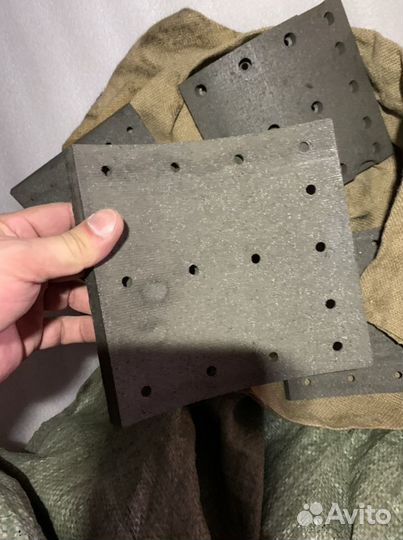 Тормозные накладки на Вольво FH 12