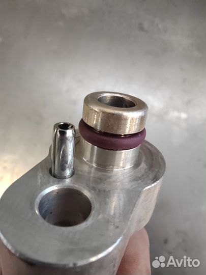 Трубка кондиционера Touareg 7L6820750P