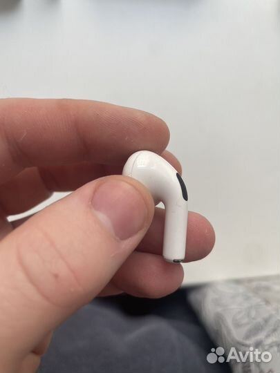 Наушники apple airpods pro правый