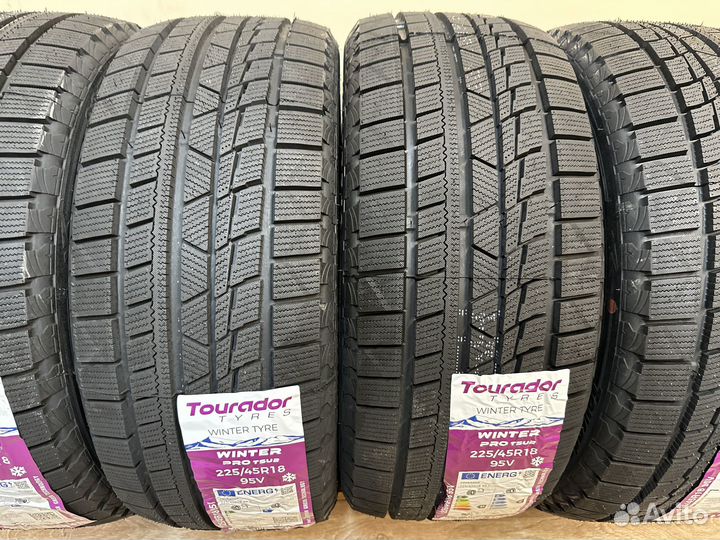 Tourador Winter Pro TSU2 225/45 R18 98V