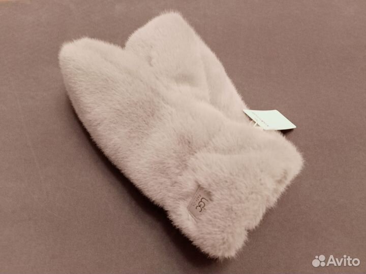 Варежки меховые женские