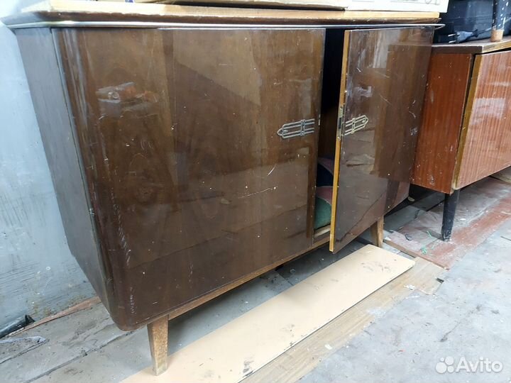 Антикварная мебель