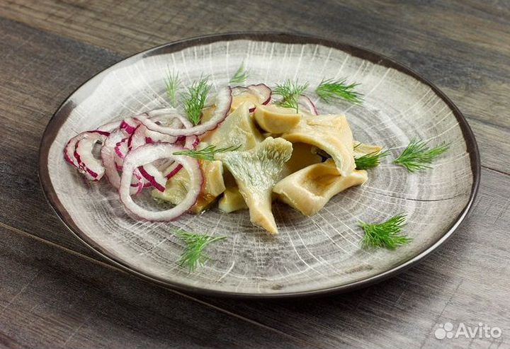 Белые грузди солёные для ресторанов