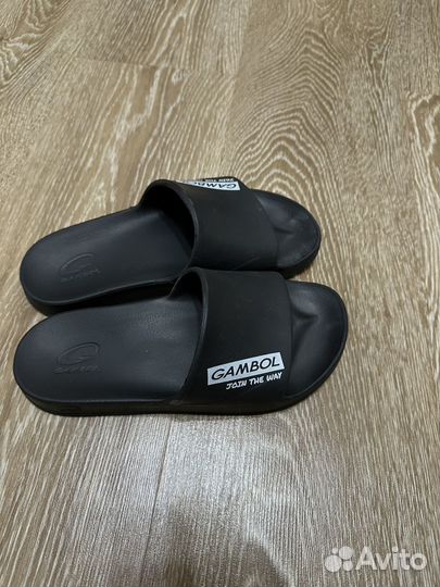 Шлепанцы женские 38 размер бу