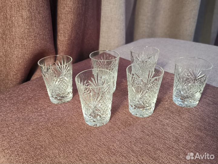 Хрустальные рюмки, хрустальные стопки