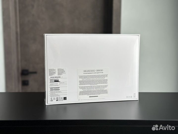 MacBook Air M1 8/256 новый