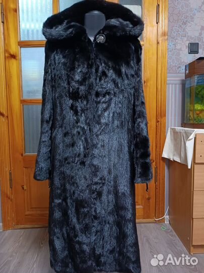 Шубка норковая с капюшоном