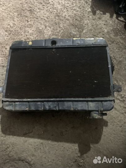 Радиатор охлаждения Ваз 2121 Нива