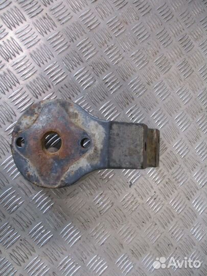 Кронштейн крепления энергоаккумулятора Volvo 39864