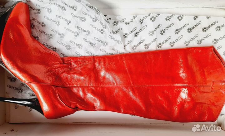 Сапоги женские из натуральной лаковой кожи