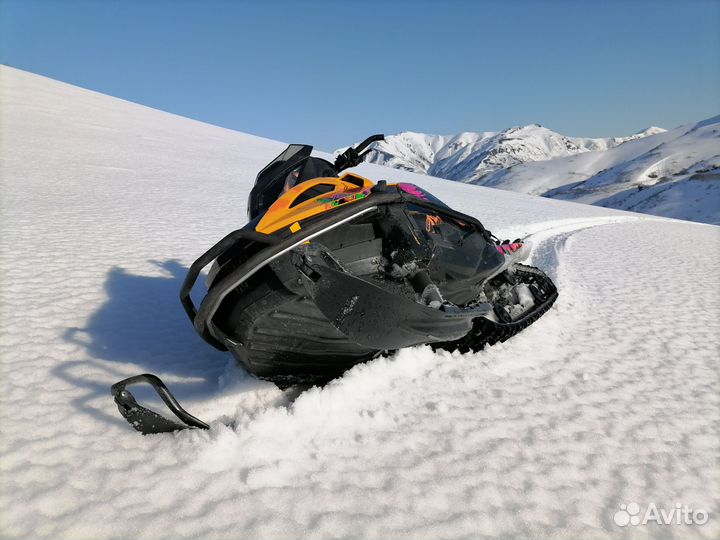 Снегоход brp ski-doo tundra lt 550