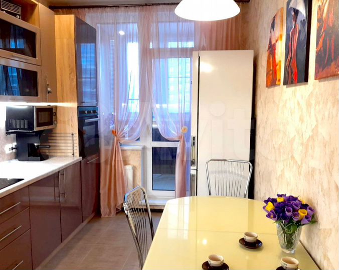 2-к. квартира, 52 м², 6/12 эт.