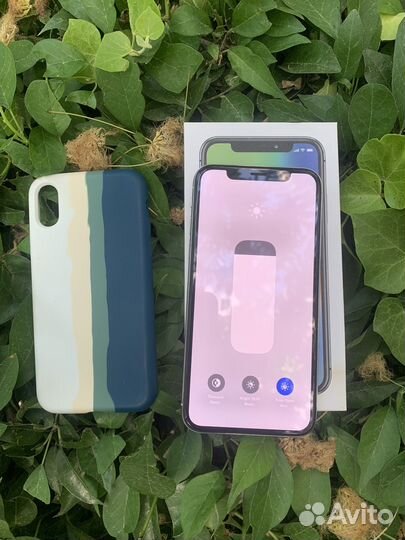 iPhone X, 256 ГБ