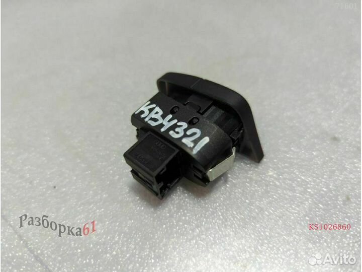 Кнопка центрального замка audi A5 8T Правая