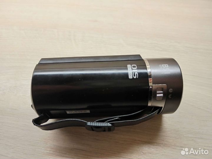 Камера Samsung HMX-Q10BP