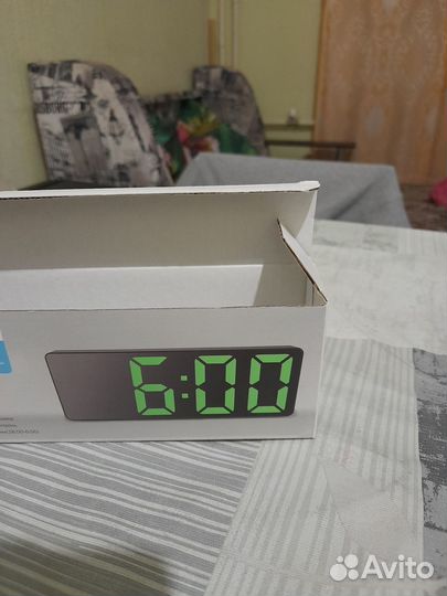 Часы электронные