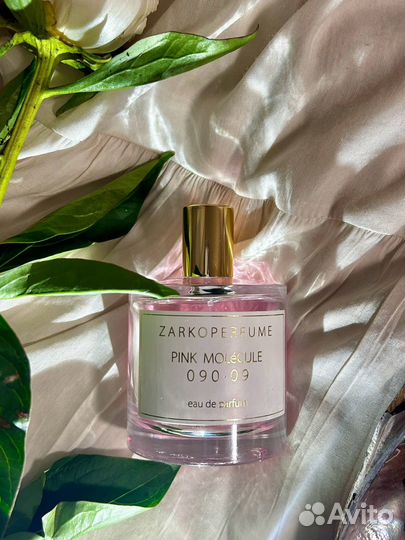 Pink Molecule 090 09 Zarkoperfume распив