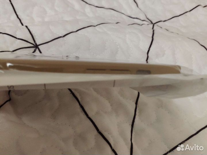 Чехол для iPhone 12