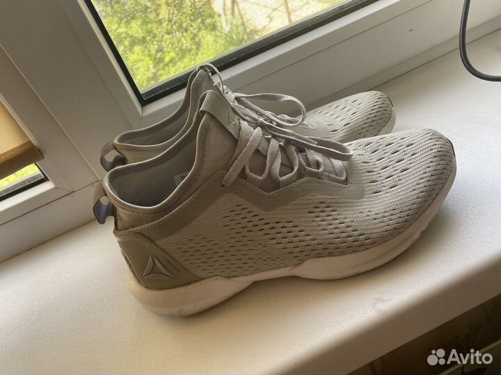 Кроссовки женские 38 размер летние