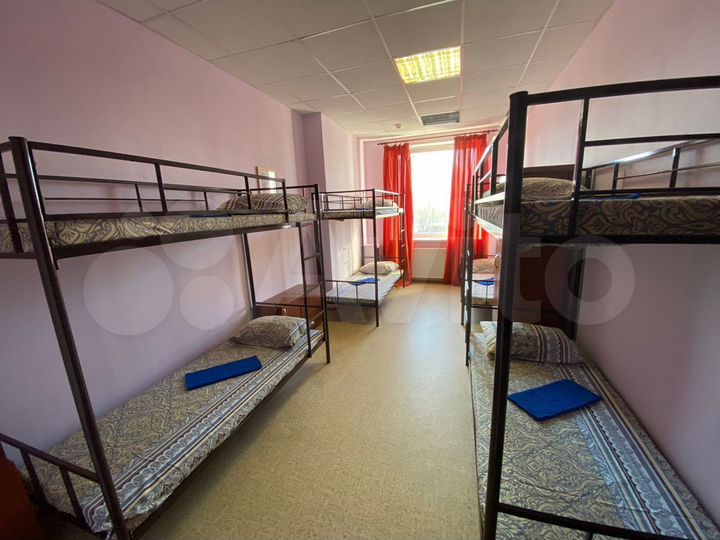 Комната 30 м² в > 9-к., 4/5 эт.