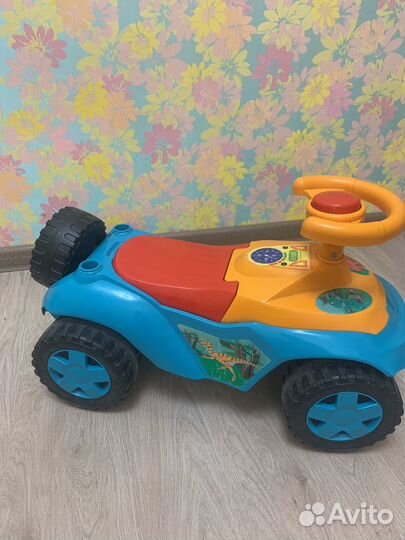 Машинка-каталка