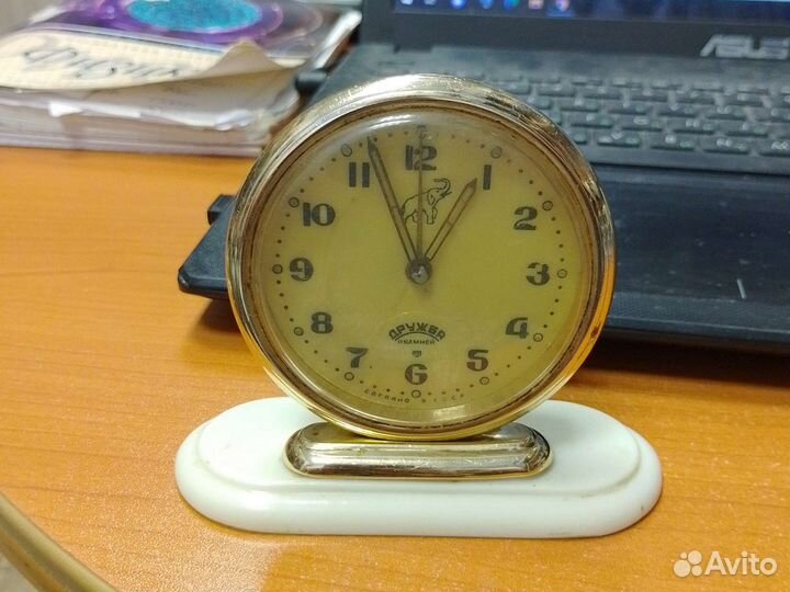 Часы будильник СССР Дружба Винтаж